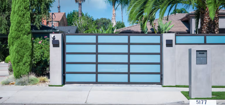 Glass Driveway Gate Installation Cost in Oxnard, CA